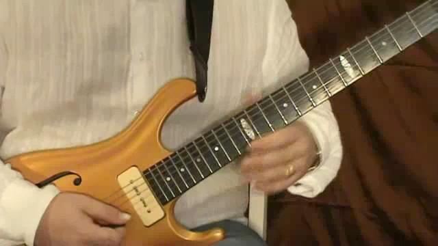 'Still Hurts' by Marco Sfogli - Pre 2nd Chorus (8)