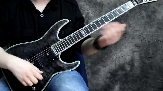Introduction To Guitar - Strumming
