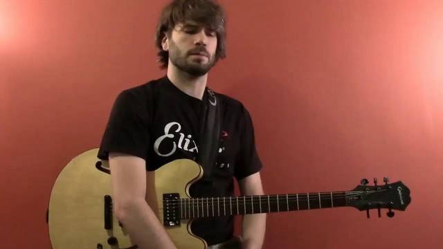 Playing Slash Chords: Intro 