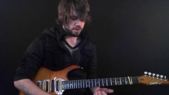 Tapping 7th Chord Arpeggios like Guthrie Govan: Cmaj7, Fmaj7